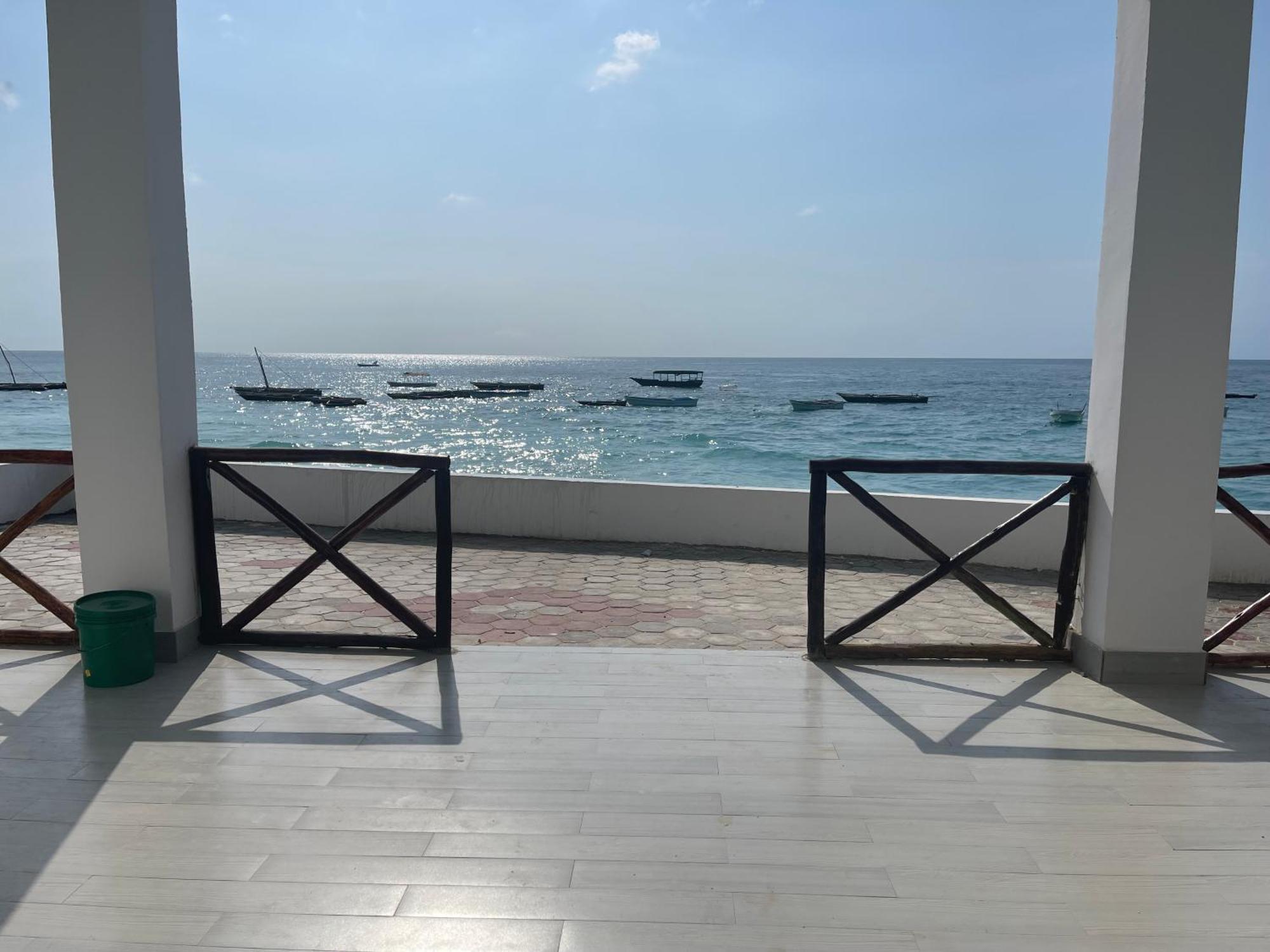 Amazing Zanzibar Beach Hotel Nungwi Exterior foto